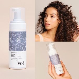 Voir Haircare Secrets In The Snow Styling Foam - NWT